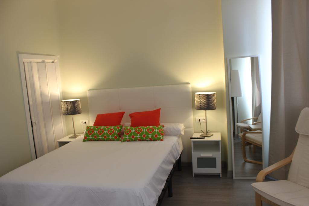 Hotel Valle Del Oja カサラレイナ エクステリア 写真