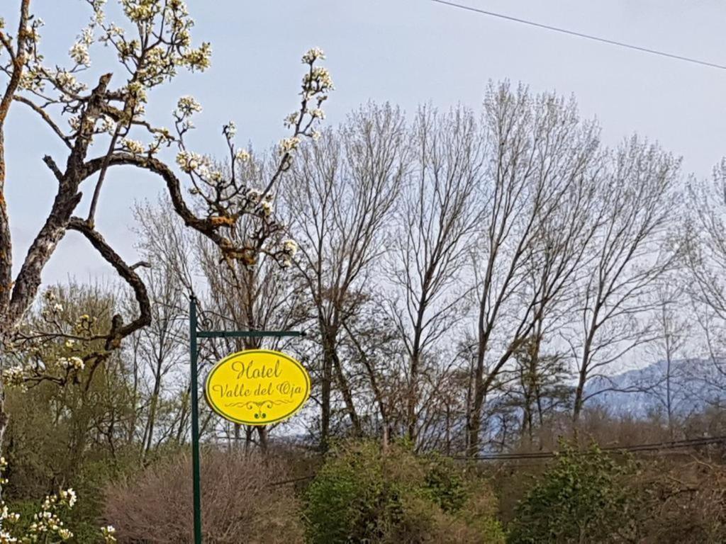 Hotel Valle Del Oja カサラレイナ エクステリア 写真